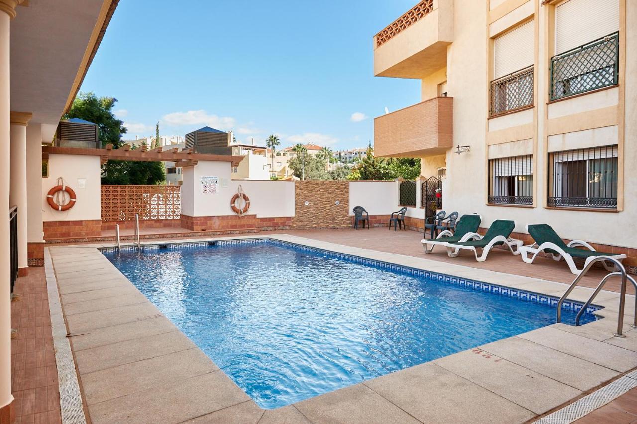 Alma 12 Apartment Benalmadena Bagian luar foto